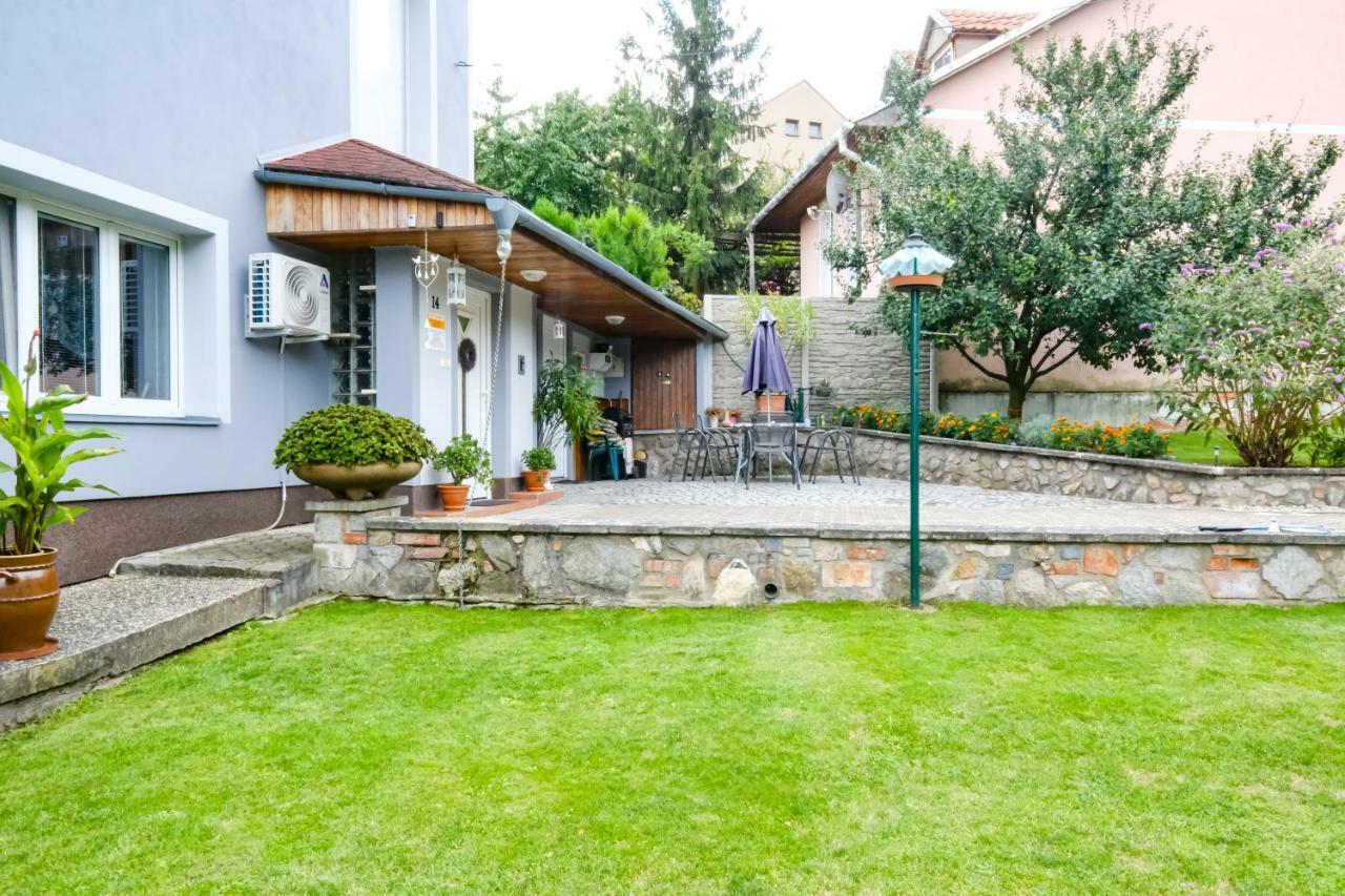 Apartment Livi Mikulov Exteriér fotografie